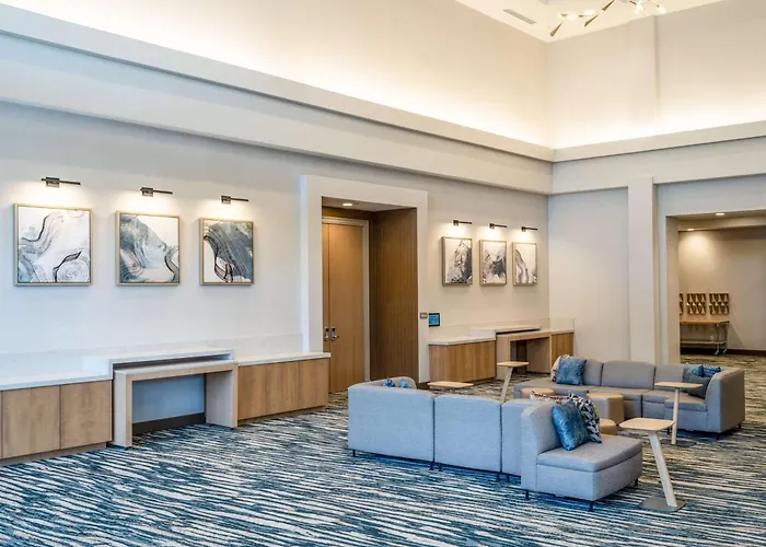 Hilton Garden Inn Toledo Downtown